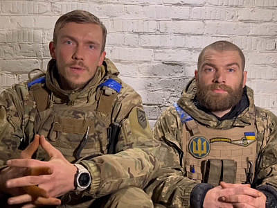 Украинские бойцы в Мариуполе