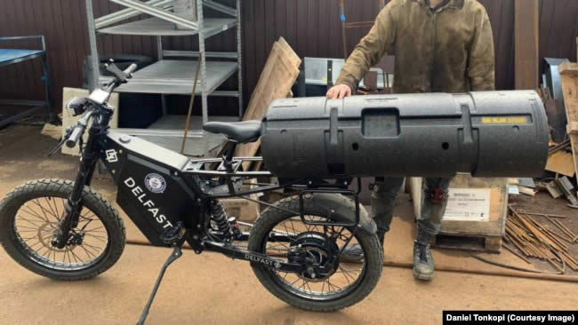 Delfast military electric bike with reinforced Javelin ATGM