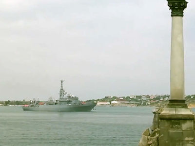 Warship ‘Ivan Khurs’ returned to Sevastopol without damage