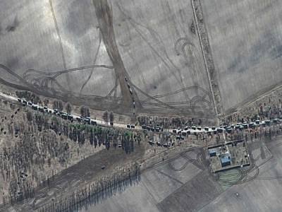 Колонна российской бронетехники Спутниковый снимок