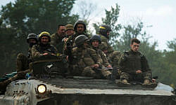 Ukrainian troops left Lysychansk