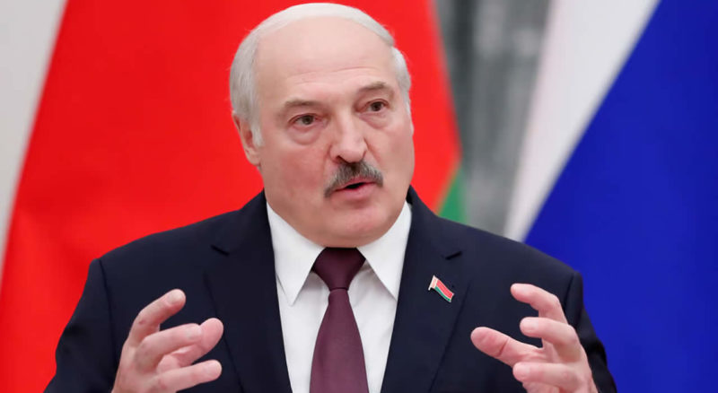 Лукашенко угрожает ядерным оружием