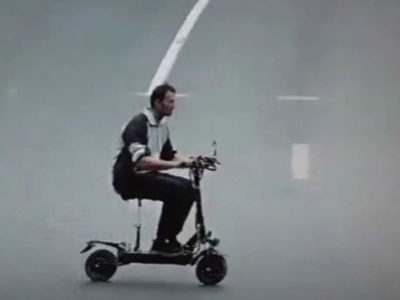 Onanist on an electric scooter