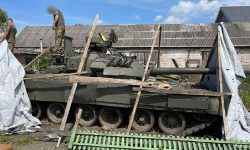 Ukrainian stole a tank and hid it in his yard