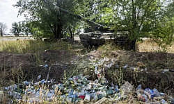 В Волгораде на помойку выбросили танк