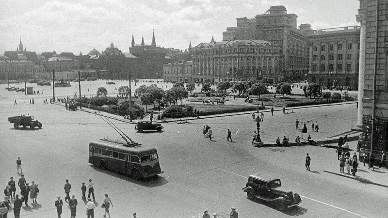 The first trolleybus on the streets of Moscow 1933
